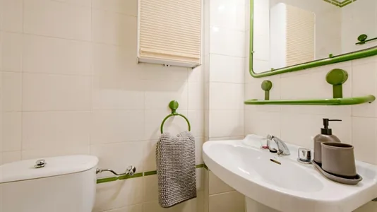 Rooms in Madrid Chamartín - photo 8