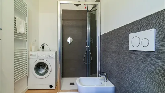 Apartments in Milano Zona 8 - Fiera, Gallaratese, Quarto Oggiaro - photo 3