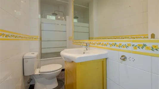 Rooms in Madrid Chamartín - photo 9