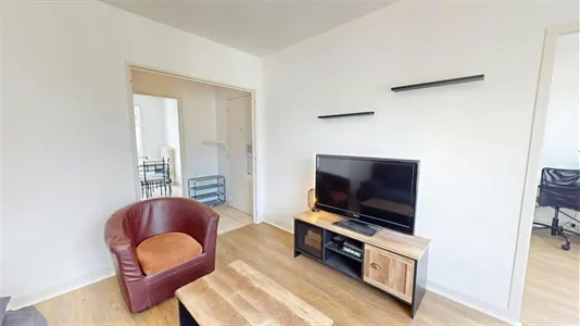 Rooms in Saint-Étienne - photo 6