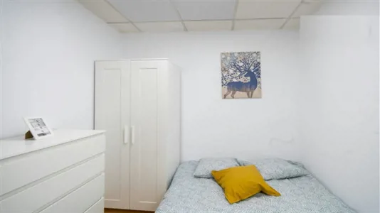 Rooms in Valencia Ciutat Vella - photo 2