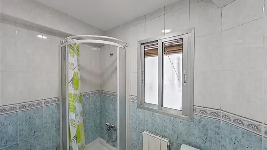 Rooms in Zaragoza - photo 7