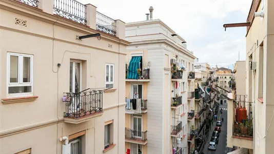 Apartments in Barcelona Ciutat Vella - photo 2