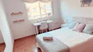 Room for rent, Madrid Fuencarral-El Pardo, Madrid, Calle de Velayos