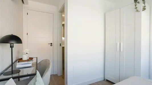 Rooms in Madrid Carabanchel - photo 9