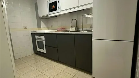 Rooms in Las Palmas de Gran Canaria - photo 4