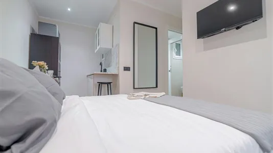 Rooms in Barcelona Sarrià-St. Gervasi - photo 2