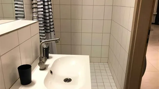 Rooms in Cologne Innenstadt - photo 3