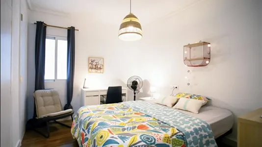 Rooms in Valencia L'Eixample - photo 1