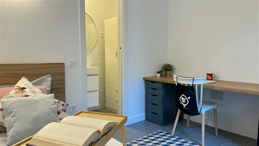 Rooms in Madrid San Blas - photo 1