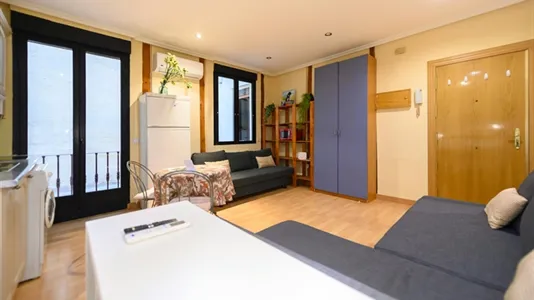 Apartments in Madrid Centro - photo 5