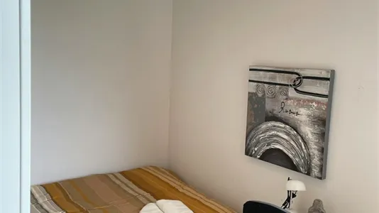 Houses in Location is not specified - photo 9