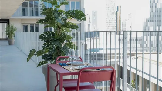 Rooms in Badalona - photo 10