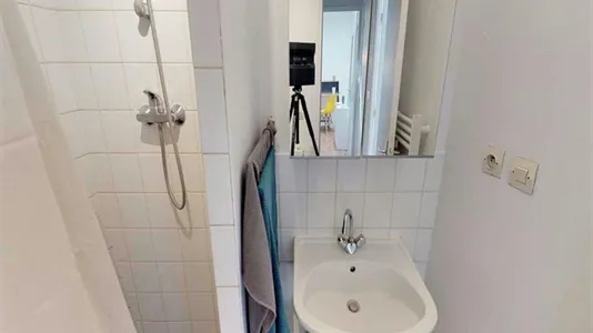 Rooms in Lyon - photo 8