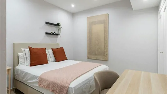 Rooms in Barcelona Les Corts - photo 1