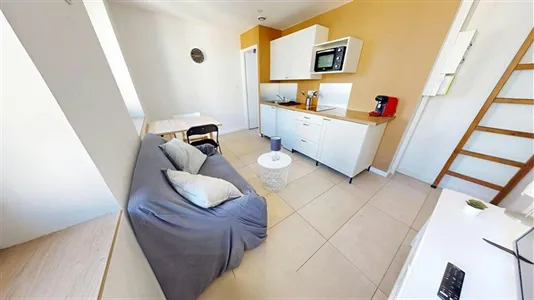 Apartments in Saint-Étienne - photo 6