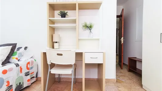 Rooms in Madrid Moncloa-Aravaca - photo 4