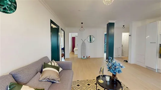 Rooms in Saint-Julien-en-Genevois - photo 8