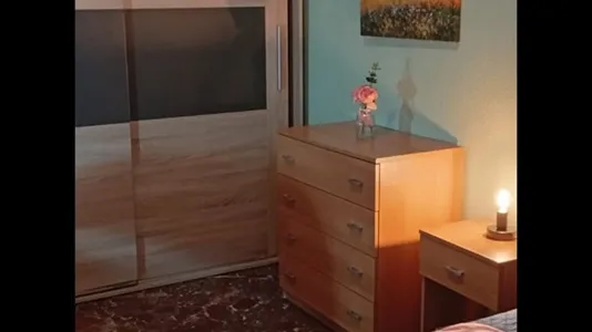 Apartments in Jaén - photo 1