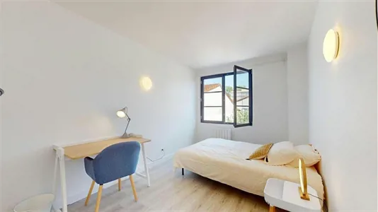 Rooms in Lyon - photo 2