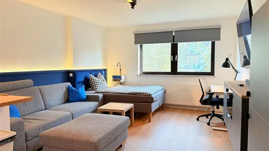 Apartments in Cologne Mülheim - photo 3