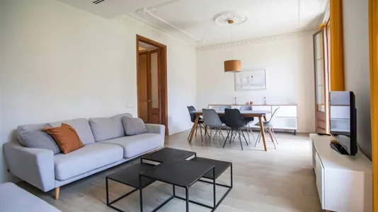 Apartments in Barcelona Eixample - photo 4