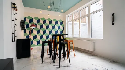 Rooms in Charleroi - photo 5