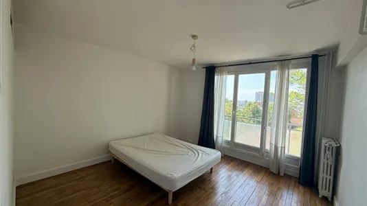 Apartments in Bobigny - photo 5