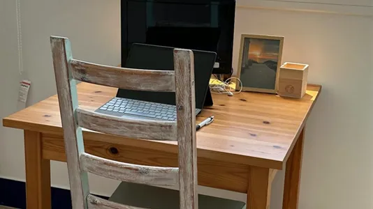 Houses in Chiclana de la Frontera - photo 10