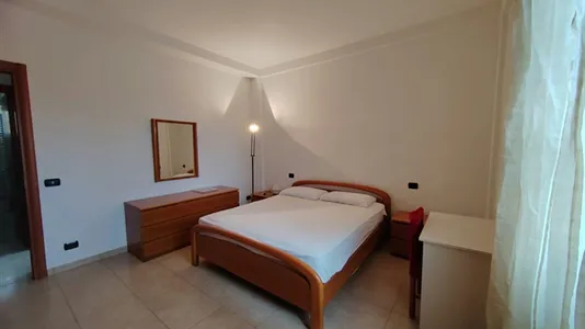 Rooms in Milano Zona 8 - Fiera, Gallaratese, Quarto Oggiaro - photo 1