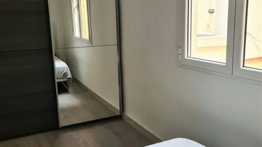 Rooms in el Camí de Vera - photo 6