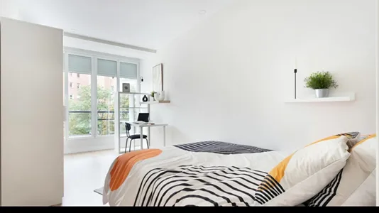 Rooms in Madrid Chamberí - photo 2