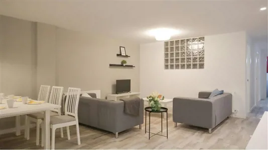 Apartments in Alcorcón - photo 2