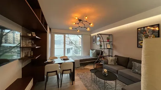 Apartments in Frankfurt West - photo 1