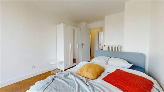 Rooms in Clermont-Ferrand - photo 4