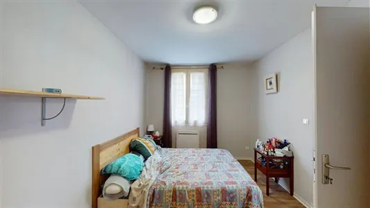 Apartments in Orléans - photo 3