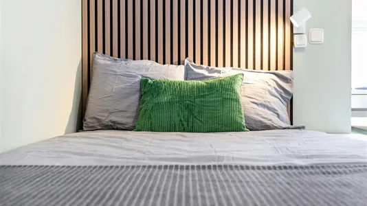 Rooms in Madrid Puente de Vallecas - photo 9