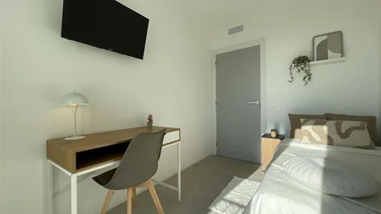 Rooms in L'Hospitalet de Llobregat - photo 9