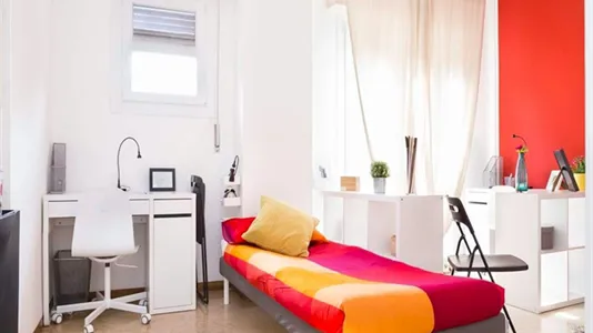 Rooms in Milano Zona 8 - Fiera, Gallaratese, Quarto Oggiaro - photo 8