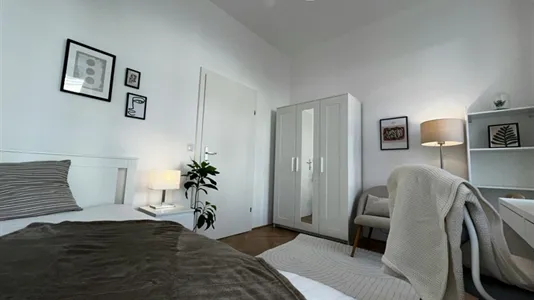 Rooms in Wien Ottakring - photo 6