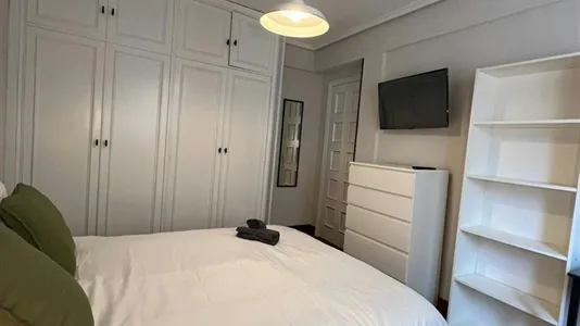 Rooms in Bilbao - photo 10