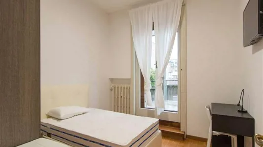 Rooms in Milano Zona 1 - Centro storico - photo 2