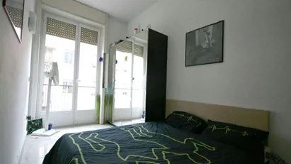 Room for rent in Milano Zona 9 - Porta Garibaldi, Niguarda, Milan
