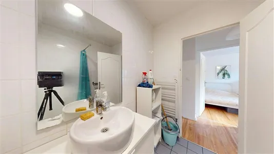 Rooms in Lyon - photo 9