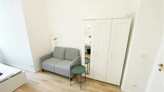 Rooms in Wien Ottakring - photo 5