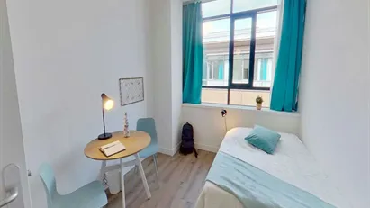 Room for rent in Nanterre, Île-de-France