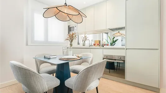 Apartments in El Encinar de los Reyes - photo 5