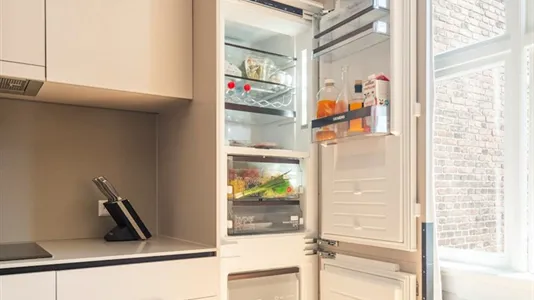 Apartments in Location is not specified - photo 6