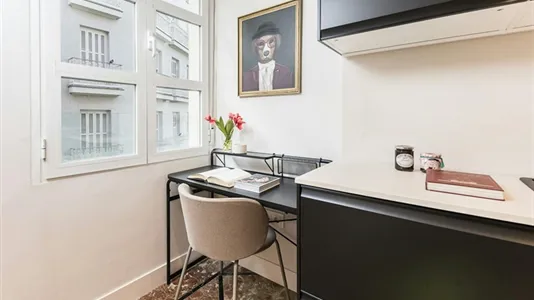 Apartments in Madrid Centro - photo 6