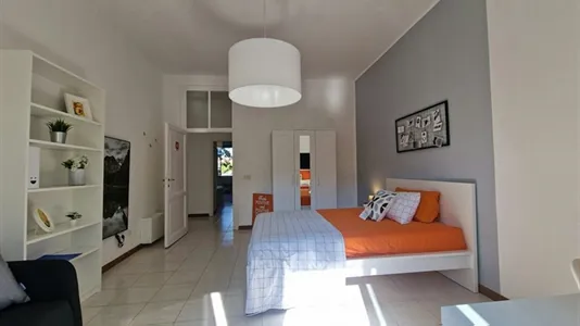 Rooms in Roma Municipio VIII – Appia Antica - photo 5